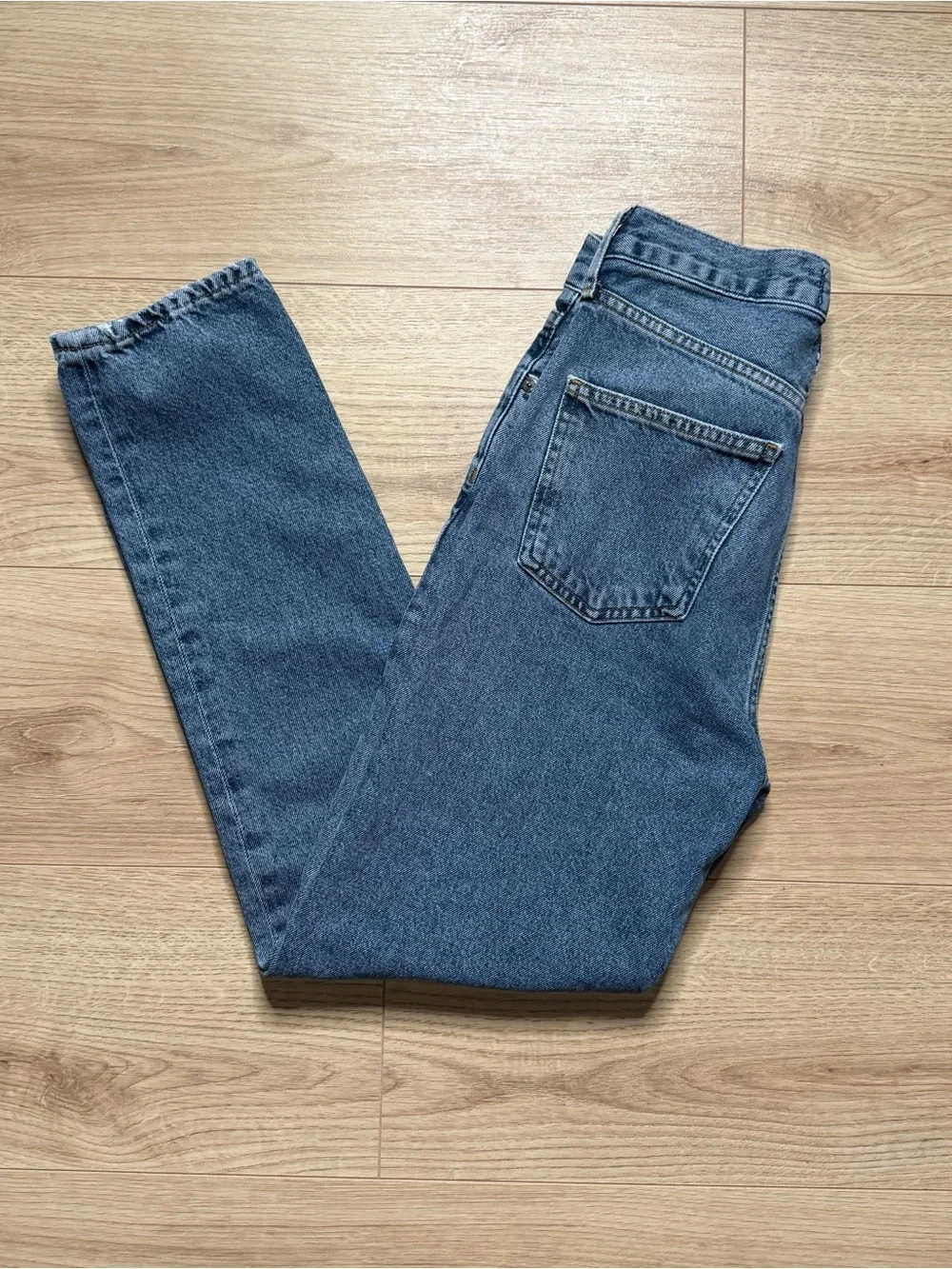 Agolde x Revolve Fen High Rise Relaxed Taper Jean in Highway Size 24